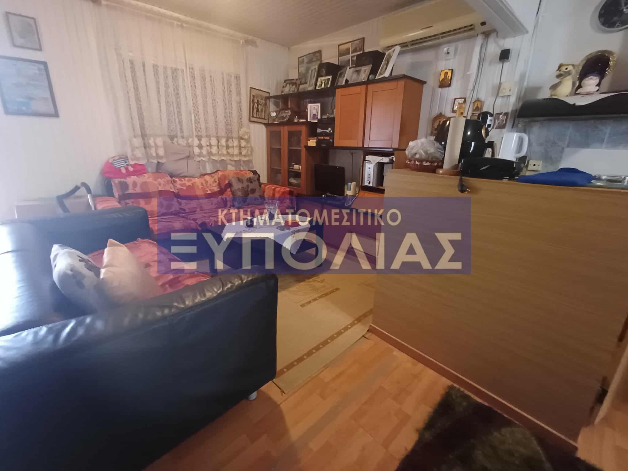 b2fb8ee5-5fa4-4bf6-92f5-5db2a580d564